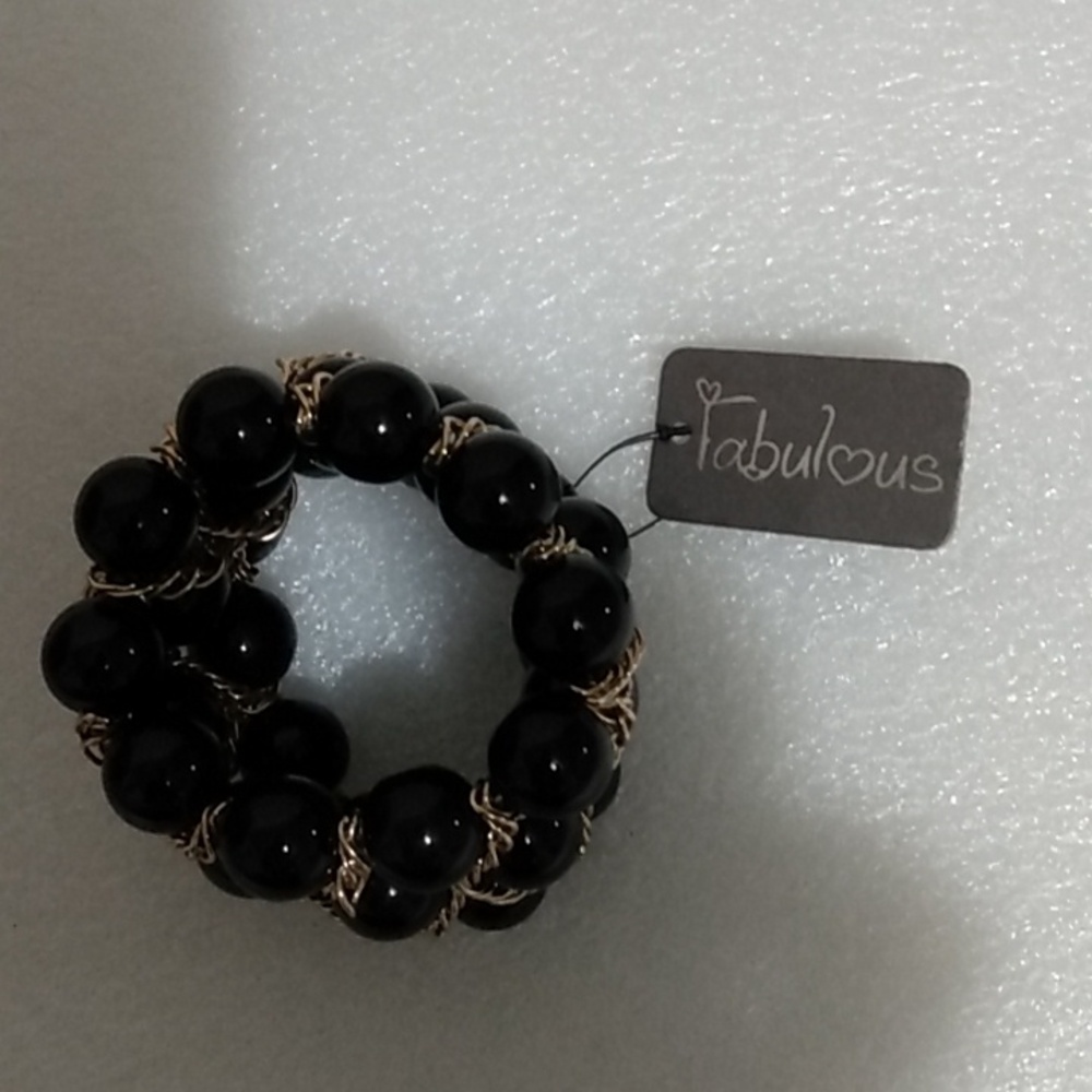 14 K Gold Egyptian Bracelet With black pearls